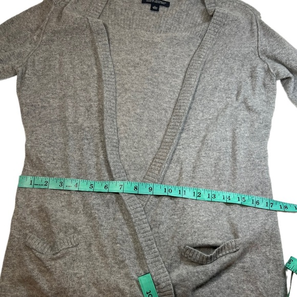 Banana Republic Italian Yarn Cashmere Wool Drape Front Sweater size L - Picture 15 of 16